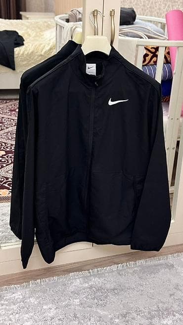 китель для повара: Мужской спортивный костюм Nike (верх + брюки), цвет черный. Тонкий — 4