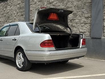 форестер 2008: Mercedes-Benz E-Class: 1998 г., 3.2 л, Автомат, Бензин, Седан — 9