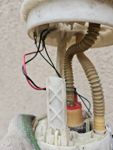 стенд для чистки дизельных форсунок: Бензонасос Ford 2005 г., Б/у, Оригинал, Германия — 4