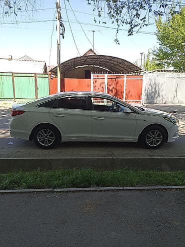 Hyundai Sonata: 2016 г., 2 л, Автомат, Газ, Седан — 3