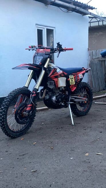 мотоцикл м8: Продаю Эндуро Champ CP300-C. Состояние идеальное - Двигатель:ZS182 — 5