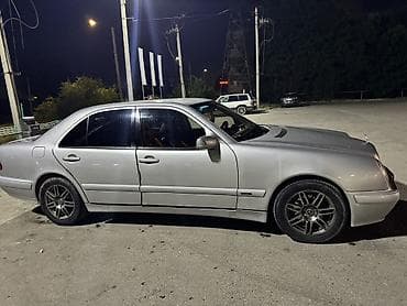 мерседес бенз е 210: Mercedes-Benz E-Class: 2000 г., 2.2 л, Автомат, Дизель, Седан — 4