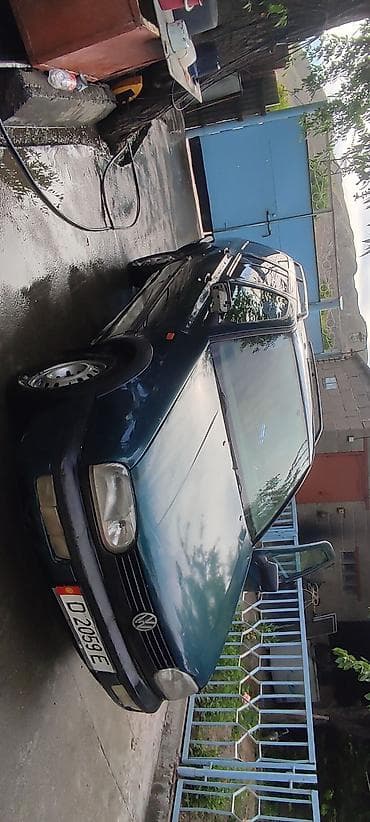 Транспорт: Volkswagen Golf: 1994 г., 2 л, Кол менен иштөөчү, Бензин, Универсал — 3