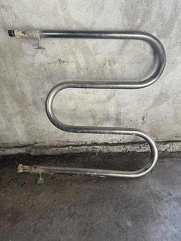 пайка радиатора: Полотенцесушитель водяной, змеевик S-образный. В хорошем состоянии - — 1