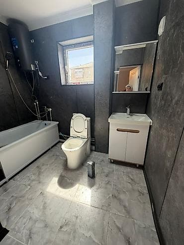 2 комнаты, 60 м², Индивидуалка, 1 этаж, Косметический ремонт