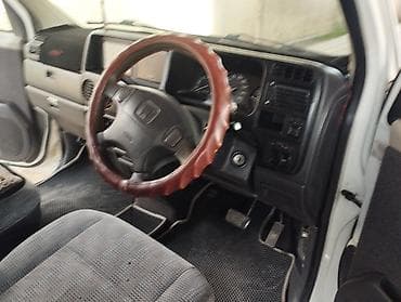 Honda Stepwgn: 2000 г., Автомат, Бензин, Минивэн — 6