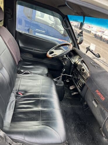 Жеңил жүк ташуучу унаа, Hyundai, Стандарт, 3 т, Колдонулган — 7