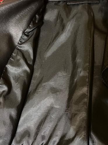 кожаная куртка женская: Продаю женскую косуху. Состояние как новое !!!!! Несколько раз — 5