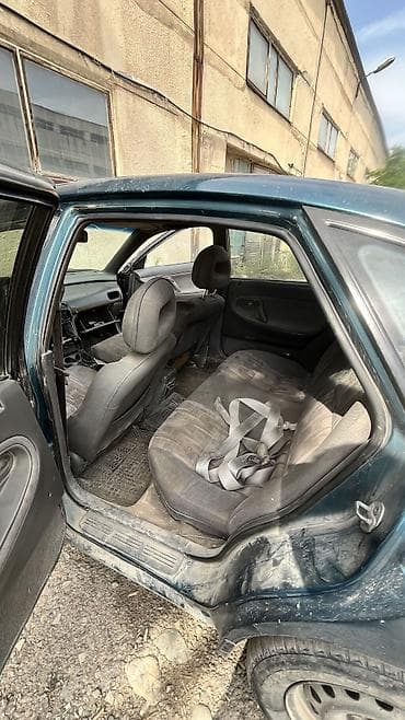 mazda 623: Продам запчасти с этой мазды кронос 626!!!! Мотор стук навесное все — 3