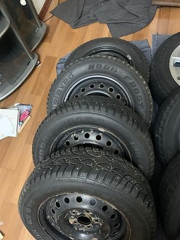 Колеса в сборе 195 / 65 / R 15, Зимняя шипованная, Б/у, Комплект, Легковые, Железные, отверстий - 5 — 1