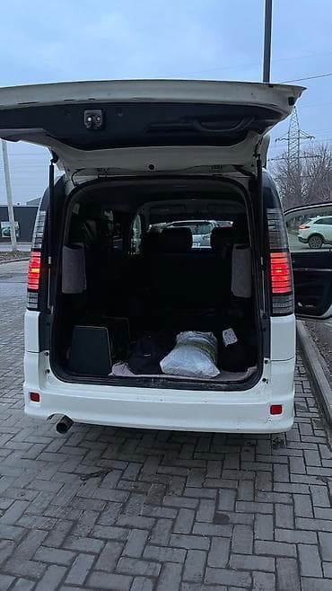 нонда тарнео: Honda Stepwgn: 2005 г., 2 л, Автомат, Бензин, Минивэн — 8