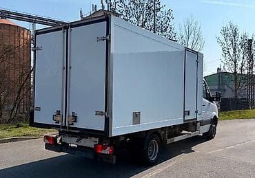 рефы: Рефрижераторный фургон Mercedes‑Benz Sprinter Длина будки 4,30 Мотор — 4