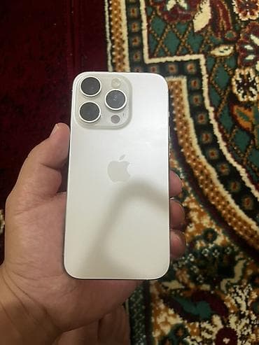 iphone 2g: IPhone 15 Pro, Б/у, Серебристый — 1