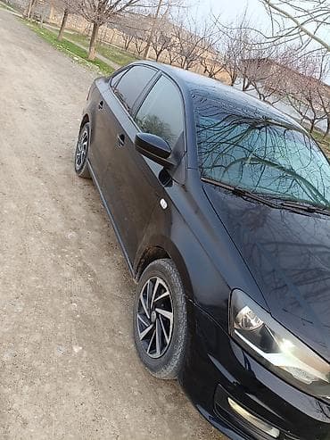 Volkswagen: Volkswagen Polo: 2016 г., 1.6 л, Автомат, Газ, Седан — 3