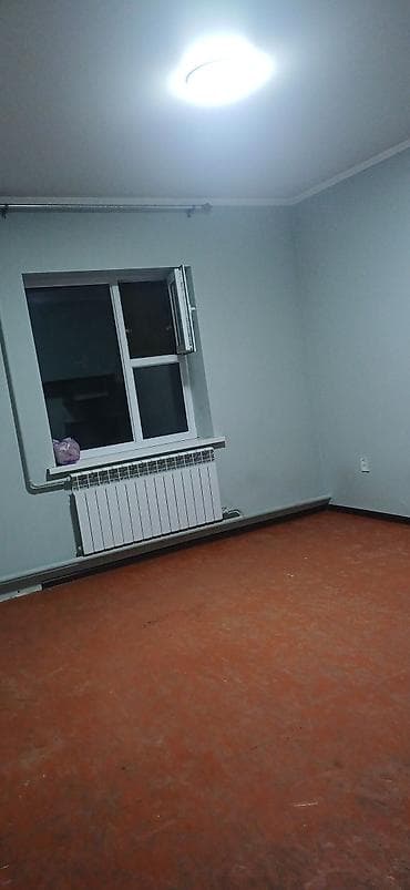 Батирлер: Студия, Жарым -жартылай эмереги бар — 3