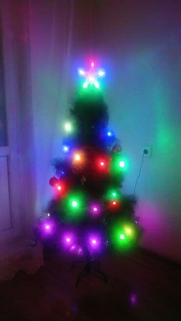 заказать ёлку: Искусственная новогодняя ёлка с украшениями и подсветкой. - Высота — 6