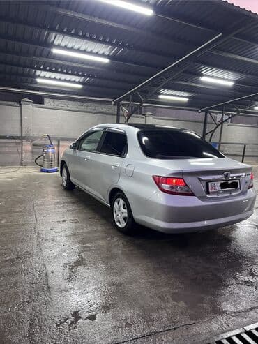 меняю дом на машину: Honda Fit Aria: 2004 г., 1.5 л, Вариатор, Бензин, Седан — 7