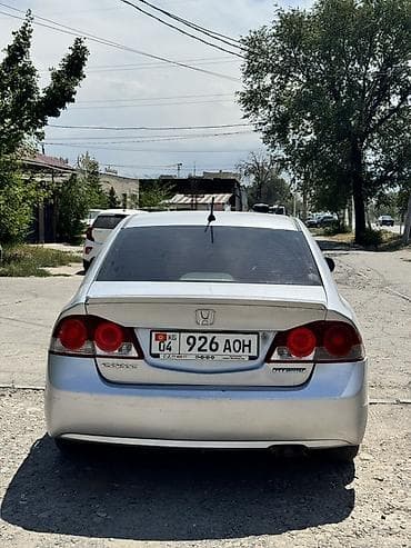 byd e7: Honda Civic: 2007 г., 1.3 л, Автомат, Гибрид, Седан — 2