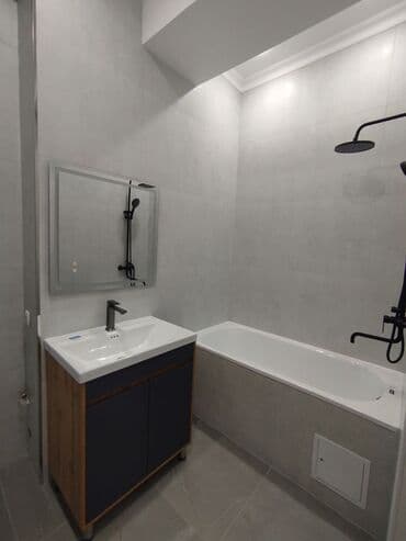 квартира в районе ошского рынка: 2 комнаты, 55 м², Элитка, 2 этаж, Евроремонт — 1