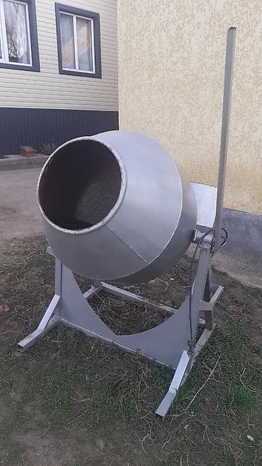 Бетономешалка Гравитационная, Средняя (150 - 300 л)