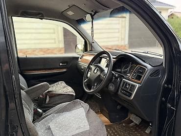 двери на камри 55: Honda Stepwgn: 2005 г., 2 л, Автомат, Бензин, Минивэн — 10