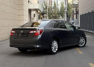 Продажа авто: Toyota Camry: 2013 г., 2.5 л, Автомат, Бензин, Седан — 4