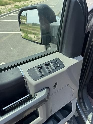 Ford F-150: 2019 г., 2.7 л, Автомат, Бензин, Пикап — 9