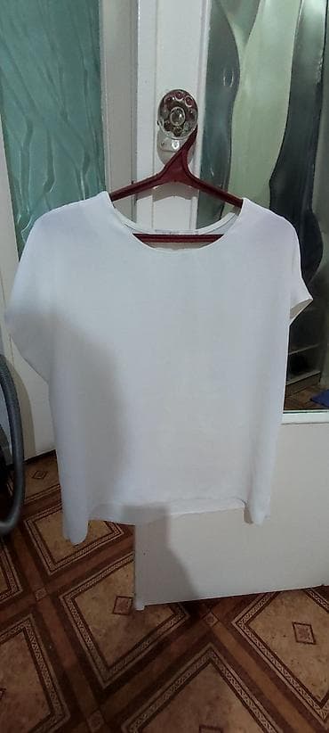 блузка zara: Кофточка белая,лёгкая,новая,прошу 300 сом,размер 48-50 — 1