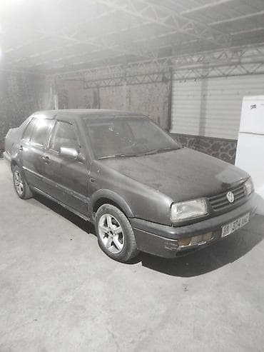 gps treker: Volkswagen Vento: 1996 г., 1.8 л, Механика, Бензин, Седан — 4