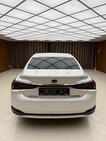 Lexus ES: 2021 г., 2.5 л, Автомат, Гибрид, Седан — 5