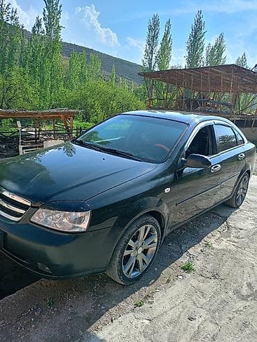 с кочкор авто: Chevrolet Lacetti: 2005 г., 1.6 л, Кол менен иштөөчү, Бензин, Седан — 2