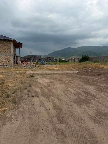 Кыймылсыз мүлк: 4 соток, Курулуш, Сатып алуу-сатуу келишими, Кызыл китеп, Техпаспорт — 1