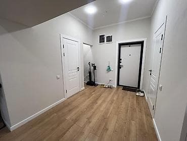 3 комнаты, 100 м², Элитка, 2 этаж, Дизайнерский ремонт