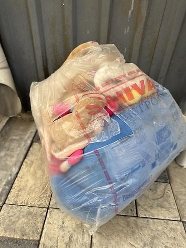 Мешок мягких игрушек. Надо постирать. А так в хорошем состоянии — 1