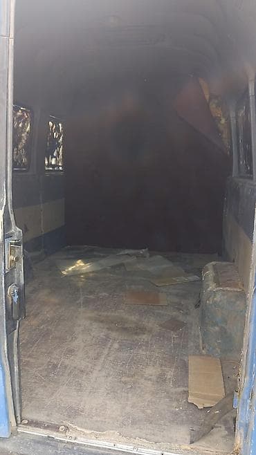 максус авто: Жеңил жүк ташуучу унаа, Mercedes-Benz, Колдонулган — 4