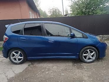 r15 185 65: Honda Fit: 2009 г., 1.5 л, Автомат, Бензин, Хэтчбэк — 3