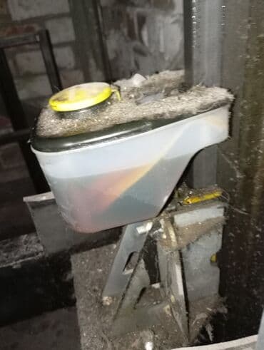 жумуш устройка: Лифттерди тазалоо, лампасын алмаштыруу, майын текшеруу,чип койуп — 3