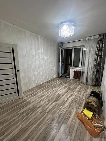 Недвижимость: 1 комната, Ошский рынок / базар Агентство недвижимости, Только парням, от 6 месяцев, от 1 месяца, от 3 месяцев, С мебелью полностью — 2