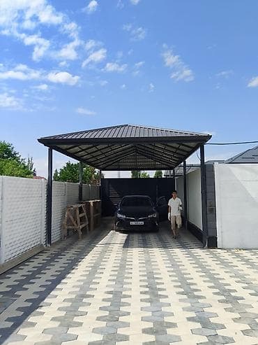 Навесы и каркасные конструкции из металла для двора/парковки -
