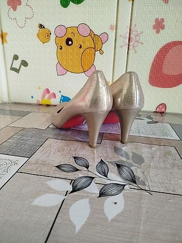 pull and beer: Туфли-лодочки женские, классические. Куплено за 2500 по старой цене — 4