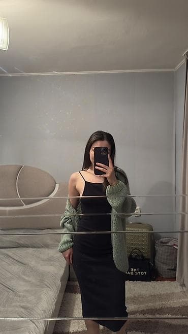 одежди: Женская одежда — подборка базовых вещей - Юбка макси: легкая — 8