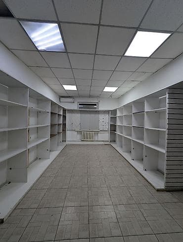 open space: Жибек-Жолу Сдается торговое помещение Площадь: 70м2 Этаж: 1 С — 4
