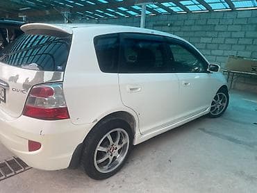 Honda Civic: 2005 г., 1.7 л, Вариатор, Бензин, Хэтчбэк