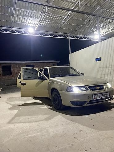 продаю вазу: Daewoo Nexia: 2010 г., 1.5 л, Механика, Бензин, Седан — 5