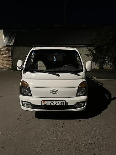 daewoo 2: Hyundai Porter II год 2018 объем 2,5 дизел коробка автомат тип — 1