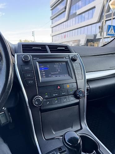Toyota Camry: 2016 г., 2.5 л, Автомат, Бензин, Седан — 3