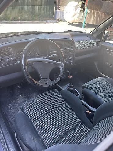 roewe ei6: Volkswagen Vento: 1992 г., 1.8 л, Механика, Бензин, Седан — 7