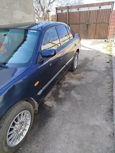 mercedes viano: Mazda 626: 1998 г., 1.8 л, Механика, Бензин, Седан — 3