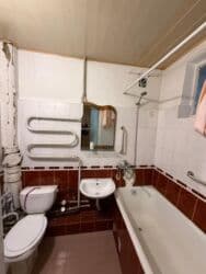 сдаю квартиру 5 микрорайон: 3 комнаты, 63 м², Индивидуалка, 1 этаж, Старый ремонт — 10