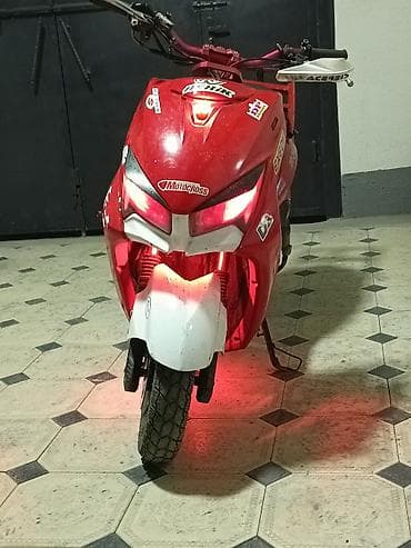 мотоэкипировка бишкек: Макси-скутер M8, 150 куб. см, Бензин, Колдонулган — 1